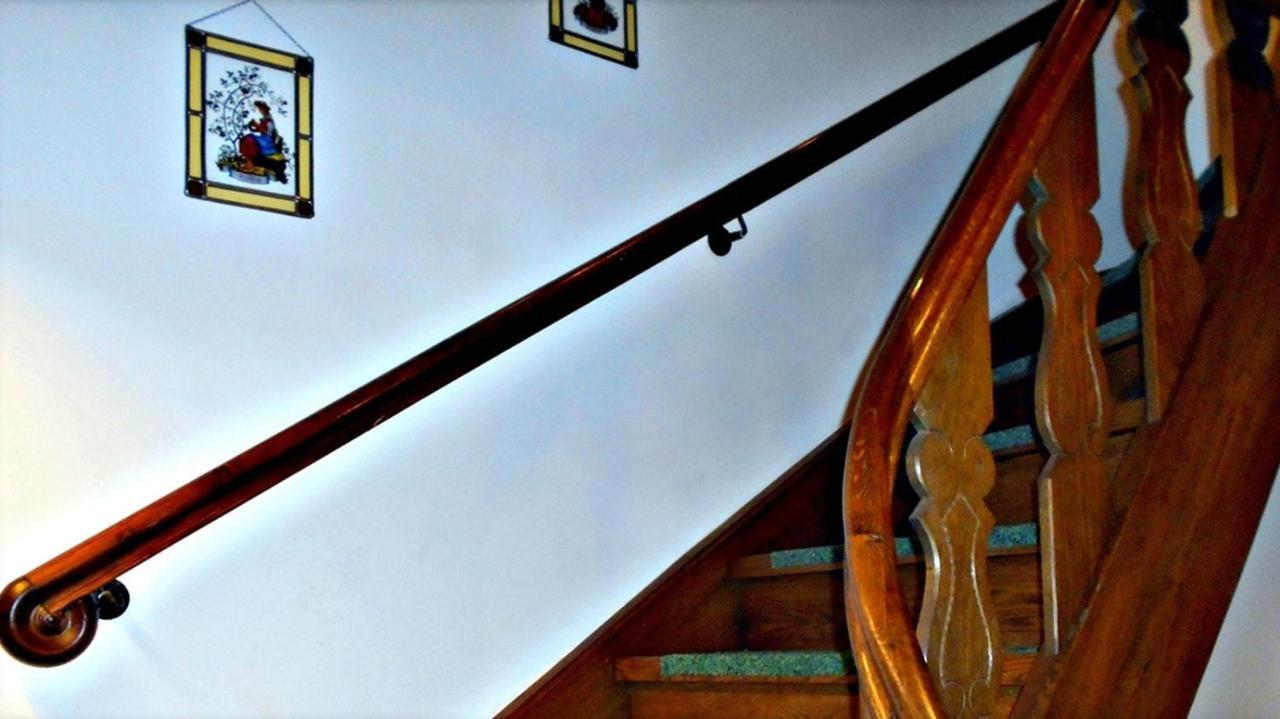 Ferienwohnung Neuhuber บัดกอยเซิร์น ภายนอก รูปภาพ